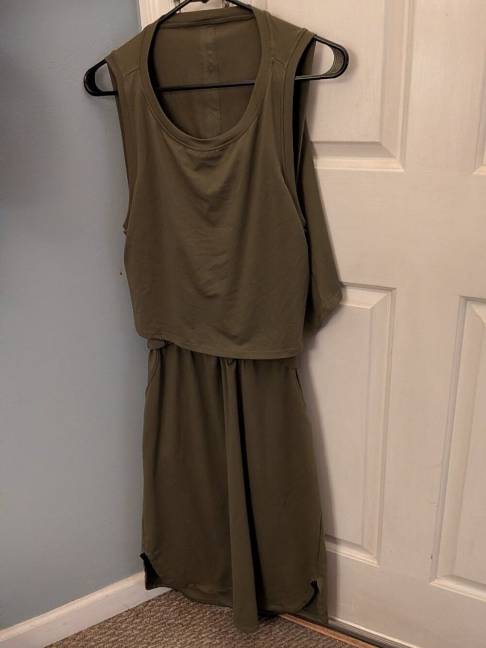 HALARA Olive Green Easy Peezy Open Back Midi Dress (L)